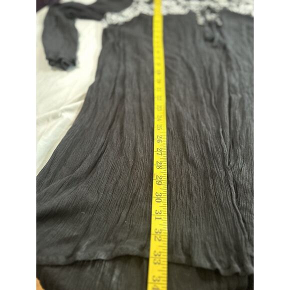 Torrid Embroidered Coverup Ruana Womens Size 14/20 Black White Boho Festival - Picture 9 of 11